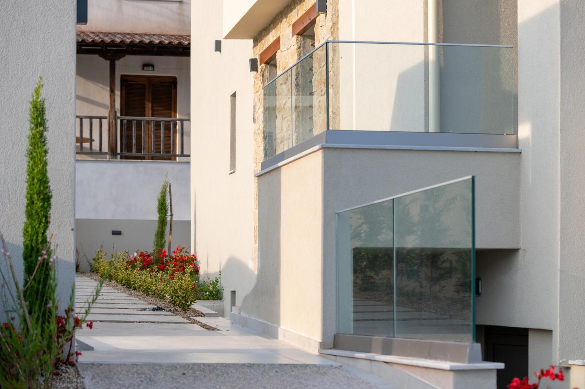 Melian Suites Nikiti  Exterior photo