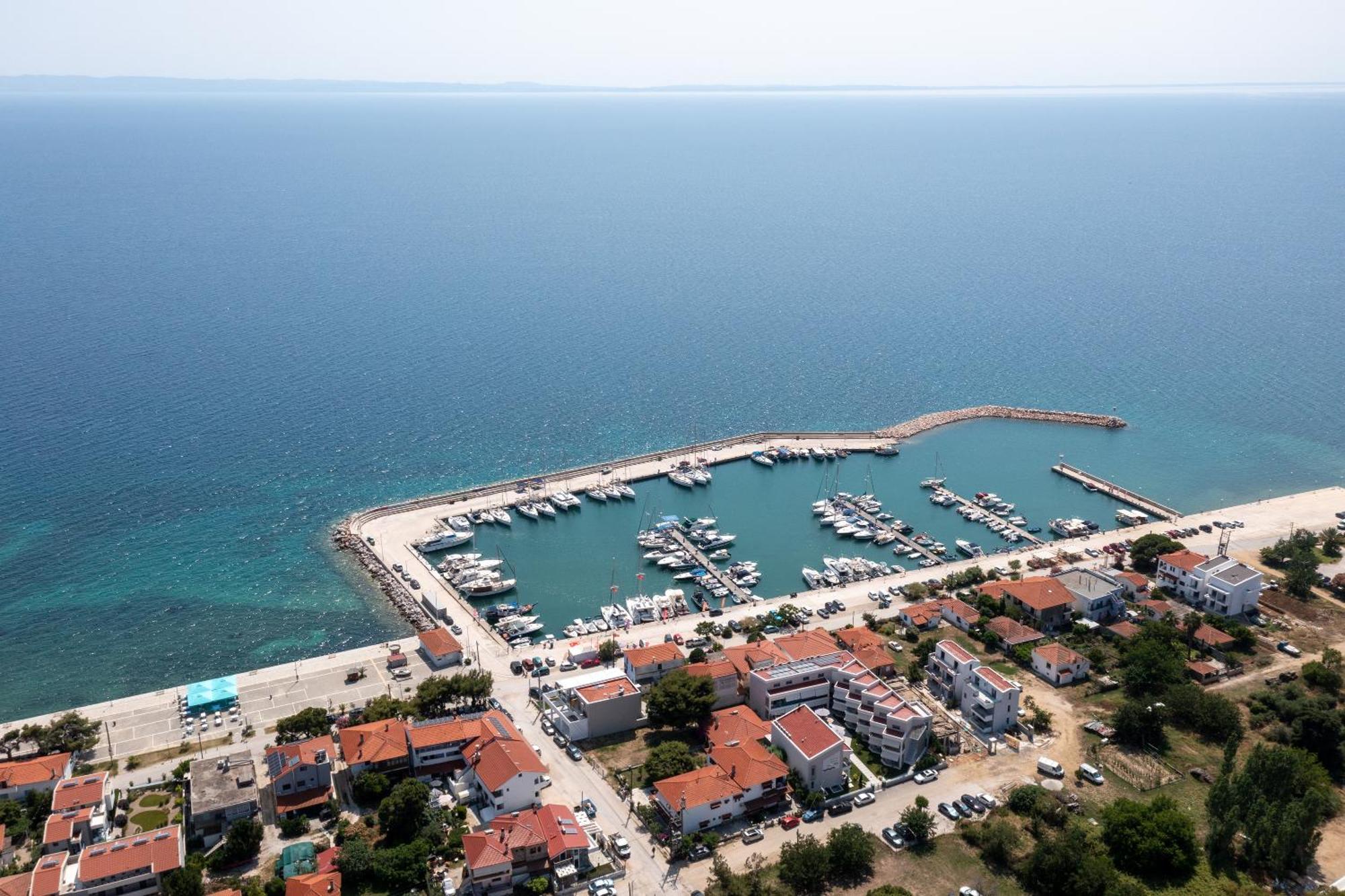 Melian Suites Nikiti  Exterior photo